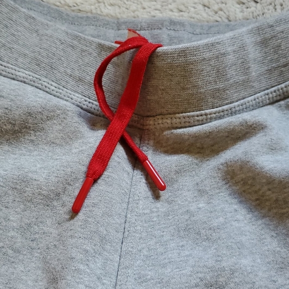 Boys Nike Air sweat shorts size medium gray - Picture 4 of 9